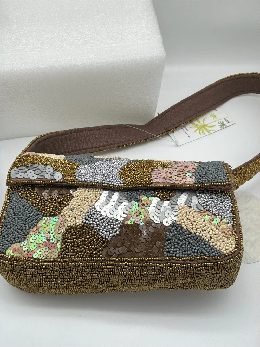 America & Beyond Express Beaded & Sequin Clutch – NWT – MSRP $99